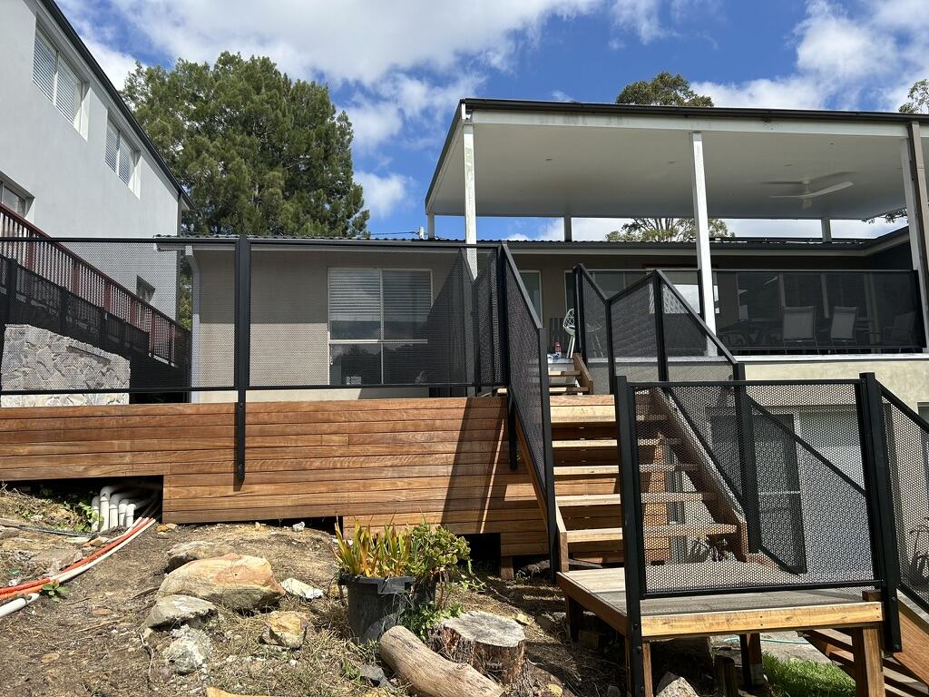 Pure Perf balustrade on a timber deck, Sydney